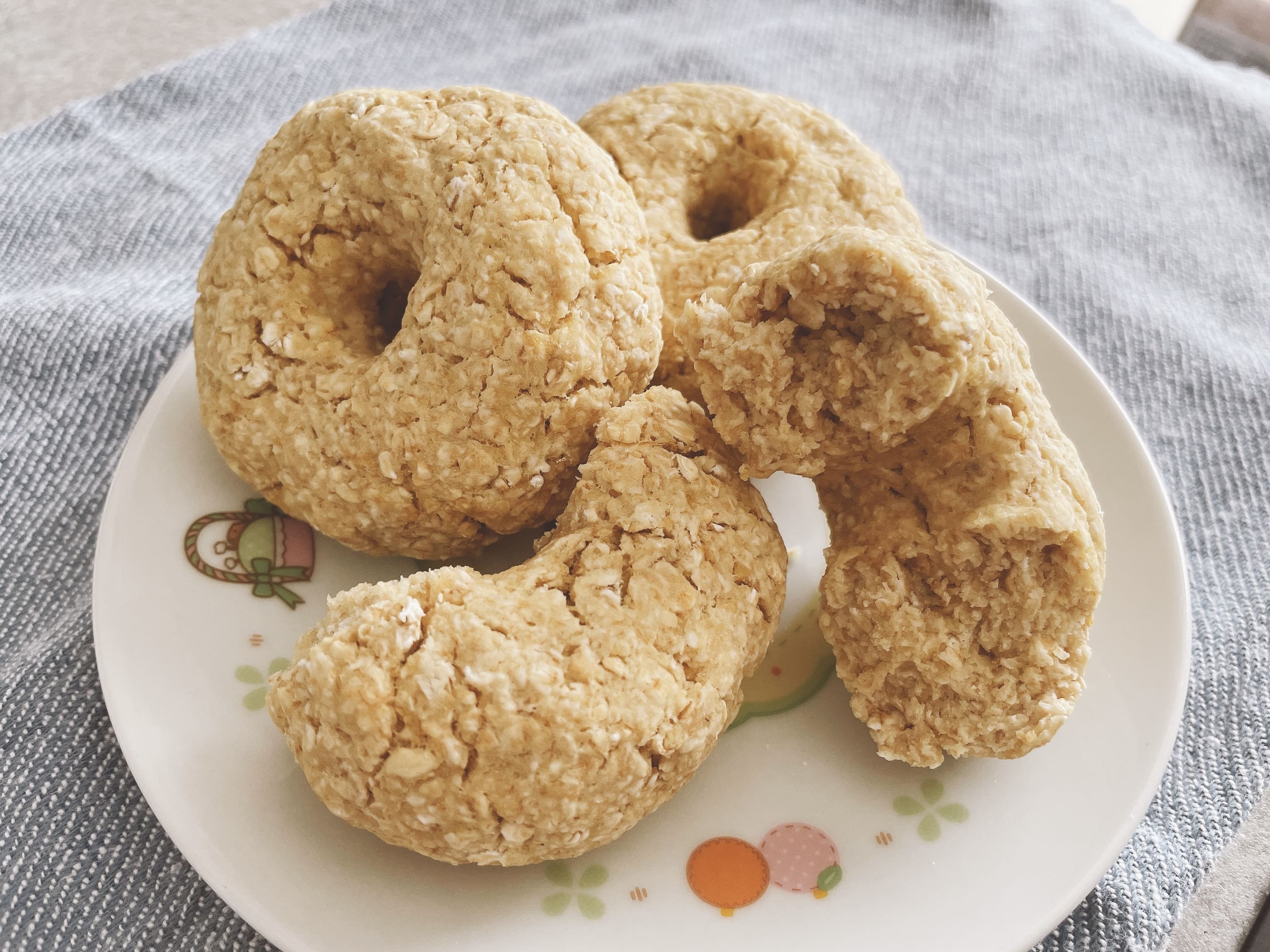 オートミールとお豆腐でパン